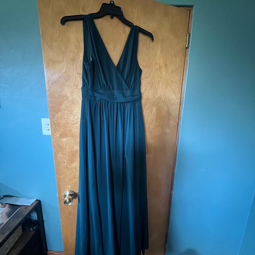 Lulu's Emerald Sleeveless V-Neck Maxi Dress